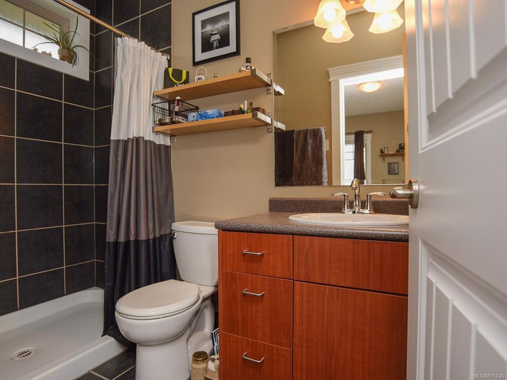 listing image 16040951526948043683