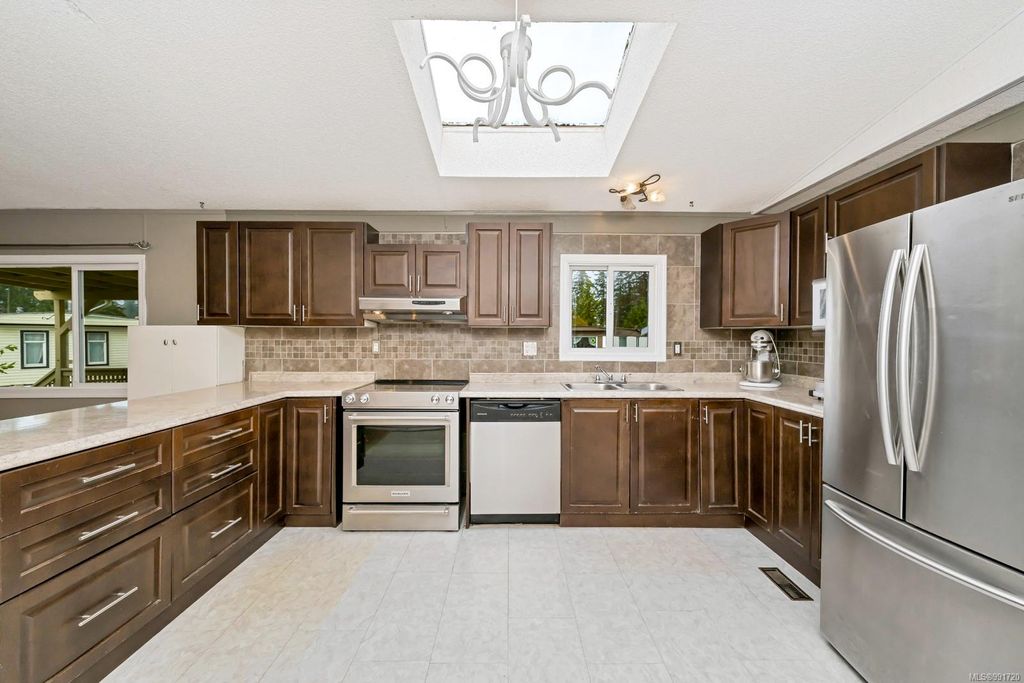 listing image 16046621491793543275