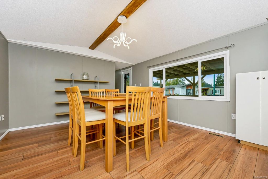listing image 16045611131984578356