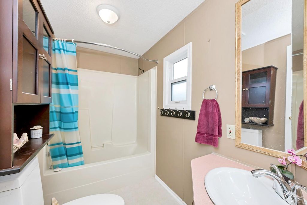 listing image 16043335667526970997