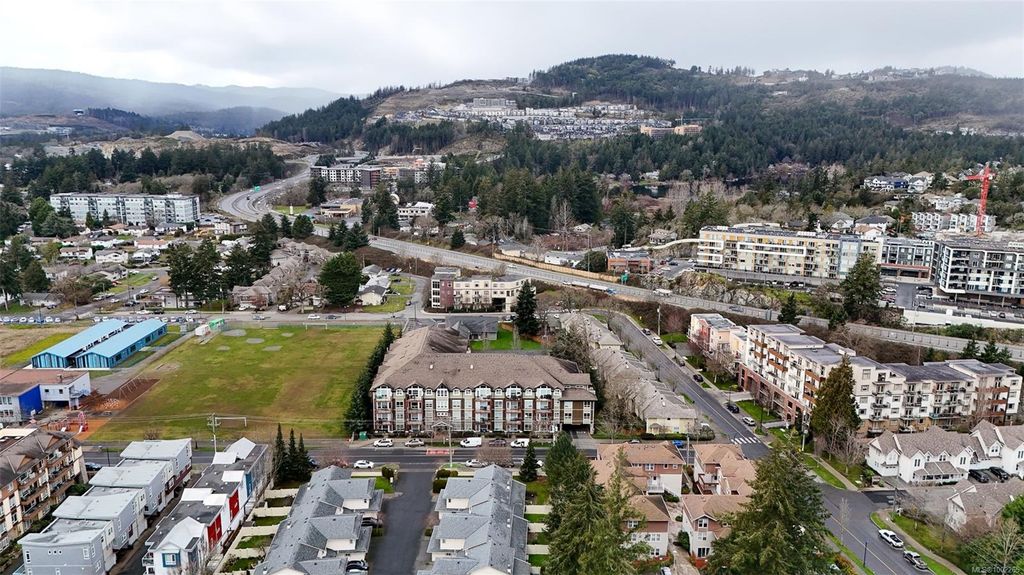 listing image 16040964762932891540