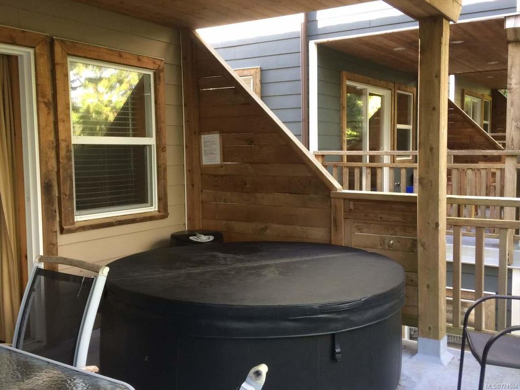 listing image 16044814410778384467