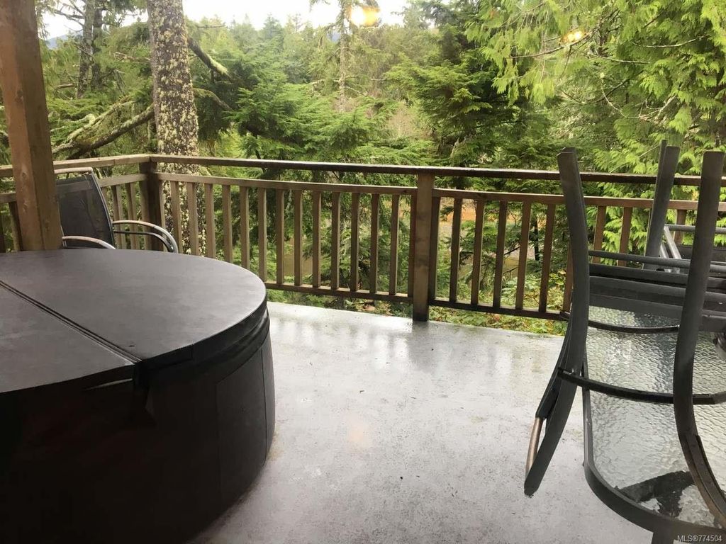 listing image 16041356151790134376