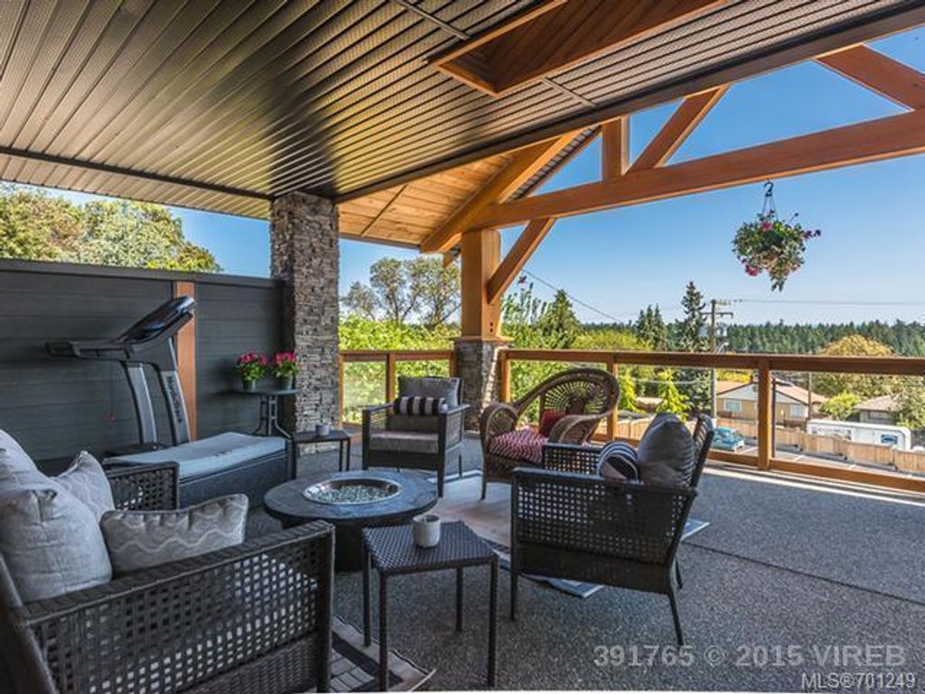 listing image 16040387070539048600