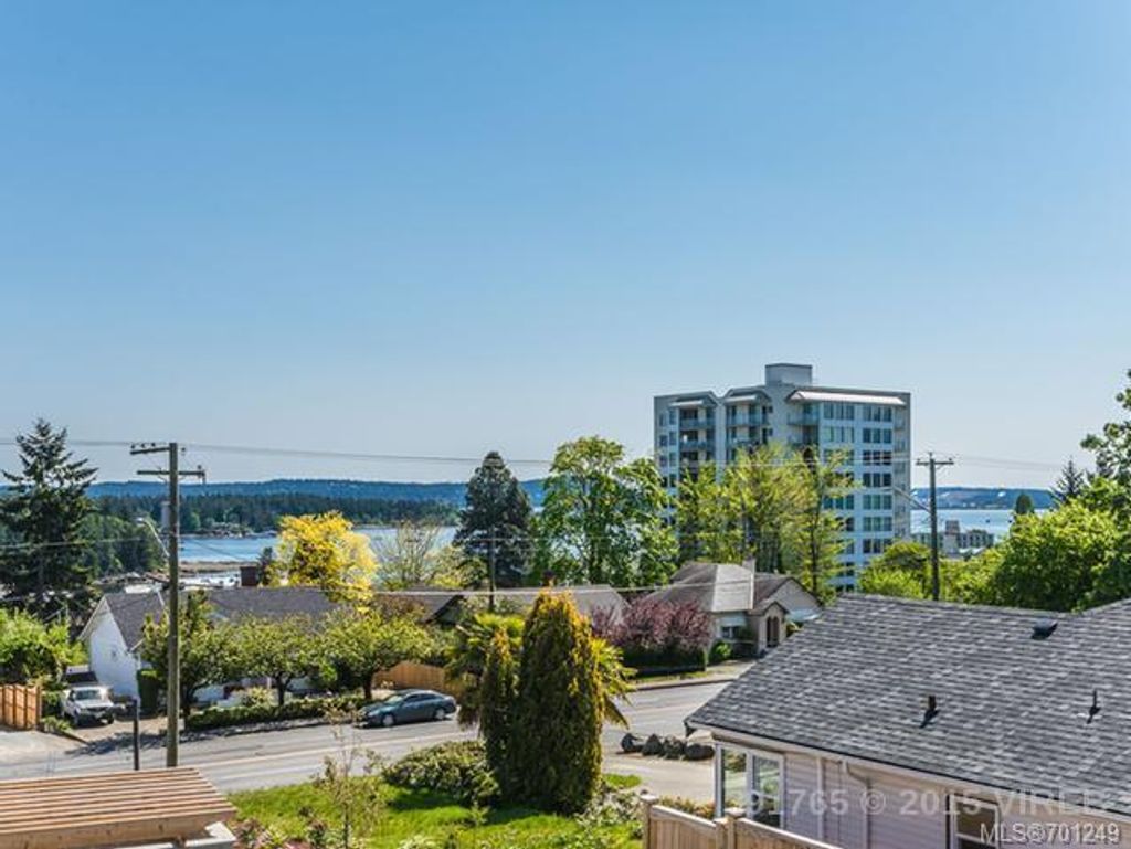 listing image 16049550312699483639