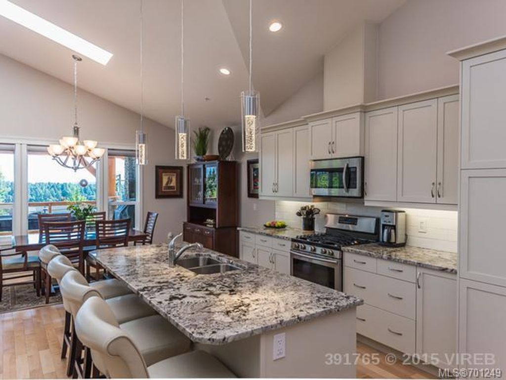 listing image 16045540450046421366