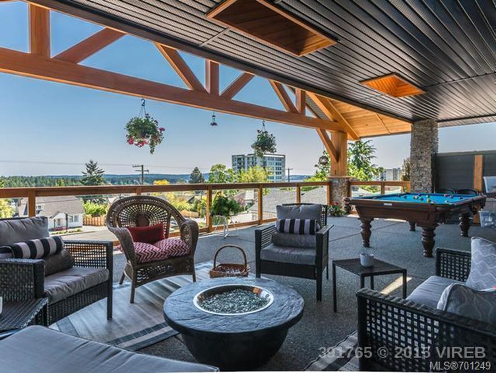 listing image 16046408295246821762