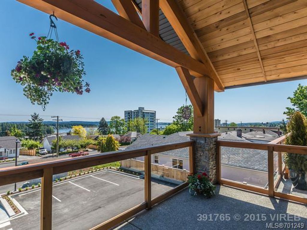 listing image 16042485329292141195