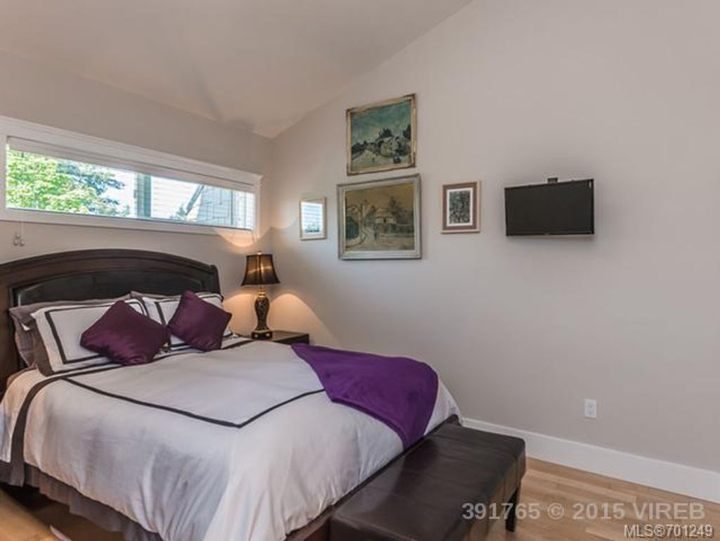 listing image 16044520429925132026