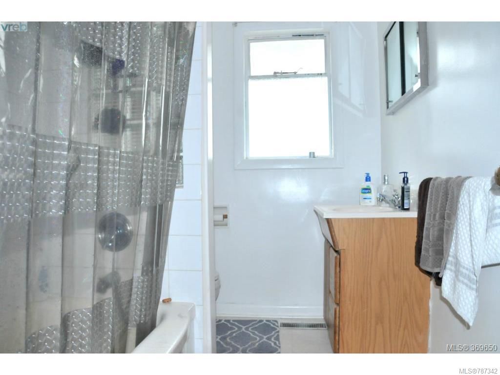 listing image 16046848331191152557