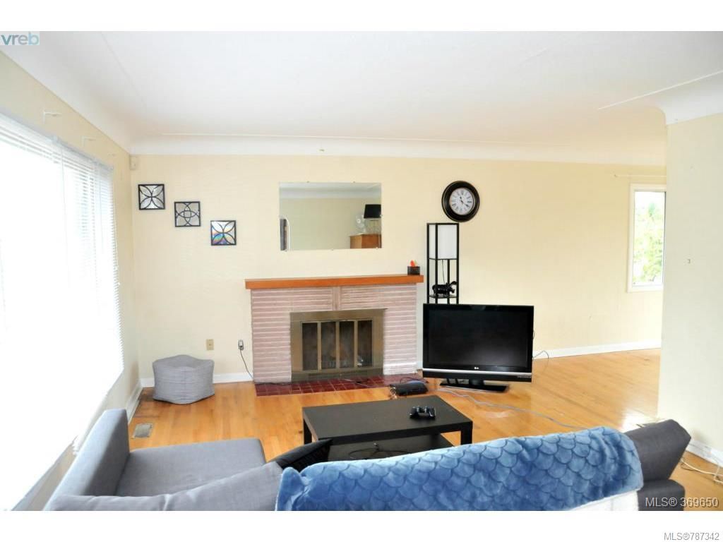 listing image 16040698692468353600