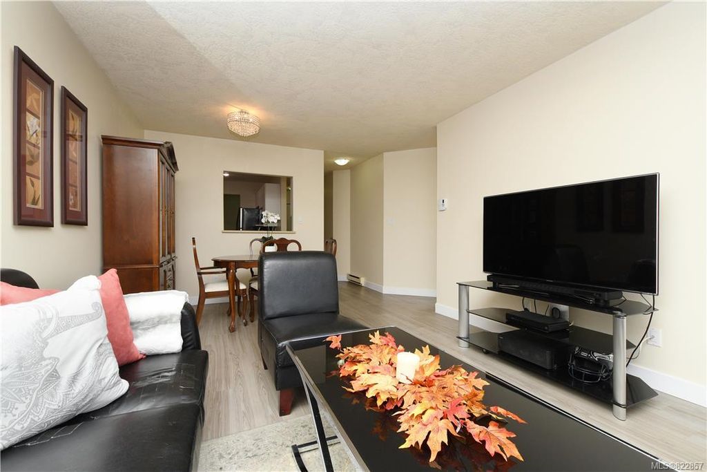 listing image 16041609826829