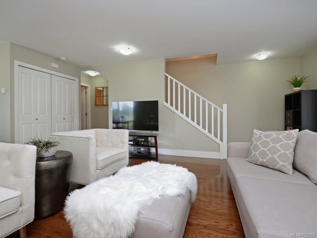 listing image 16044097089073698242