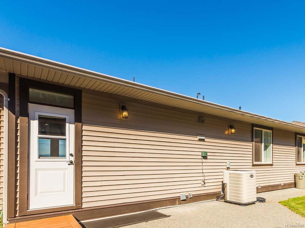 listing image 16042896970569501172