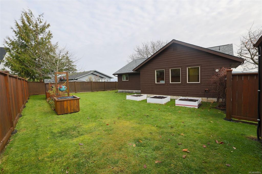 listing image 16046744458572285258