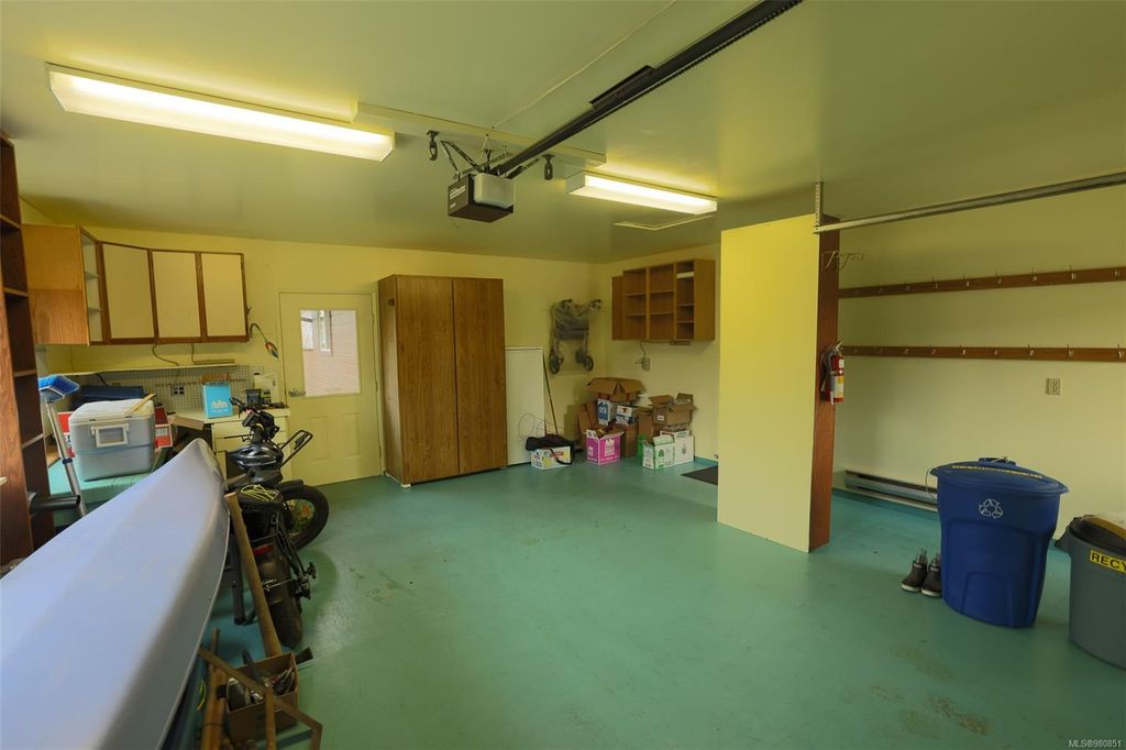 listing image 16047036775750143721