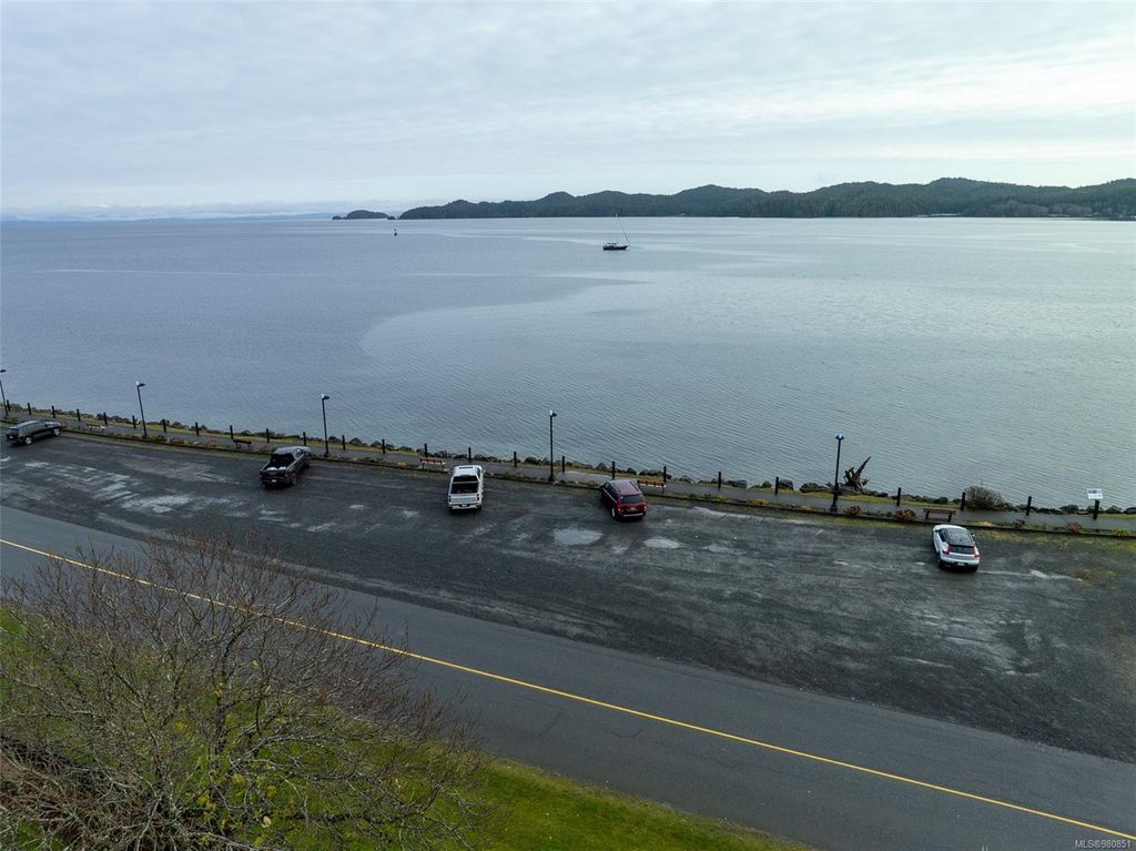 listing image 16043163041474988190