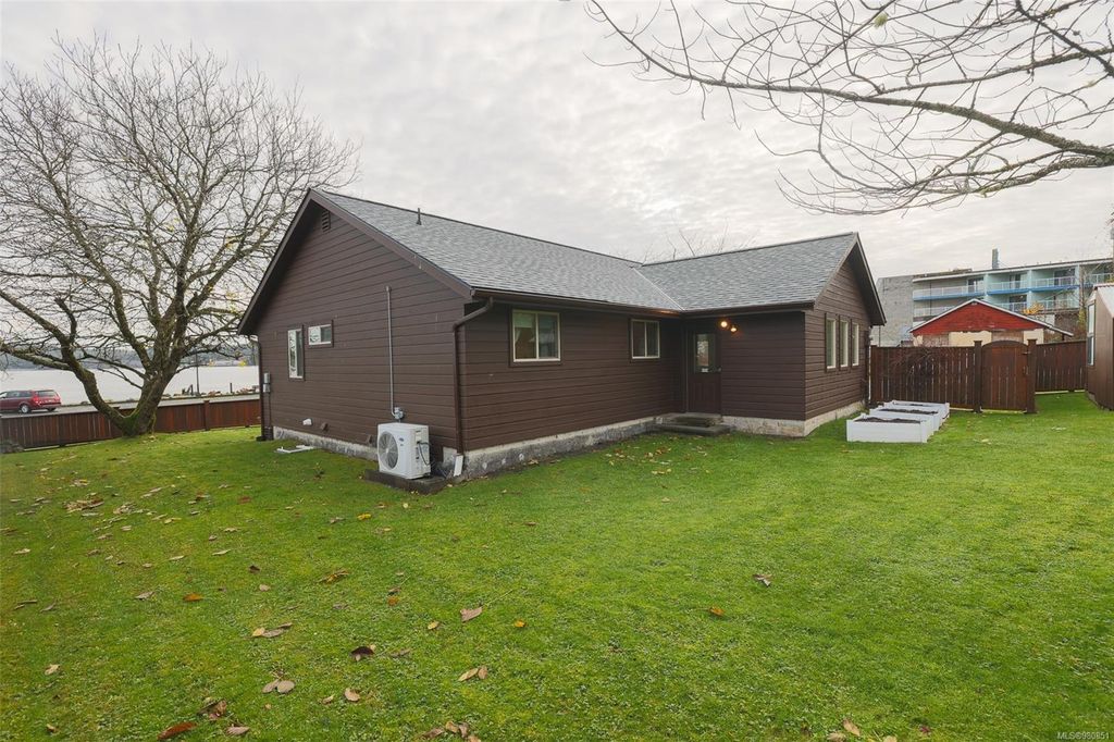 listing image 16049943691480090898