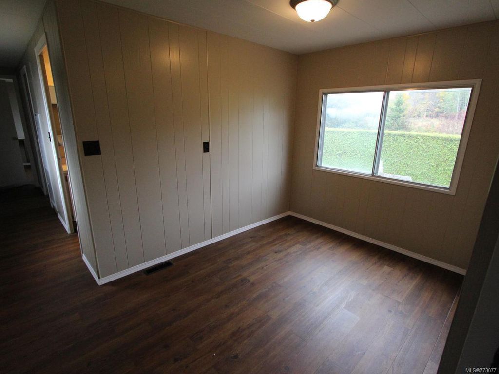 listing image 16044690325512067540
