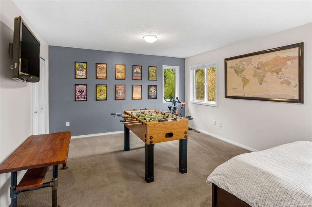 listing image 16043281407126495467