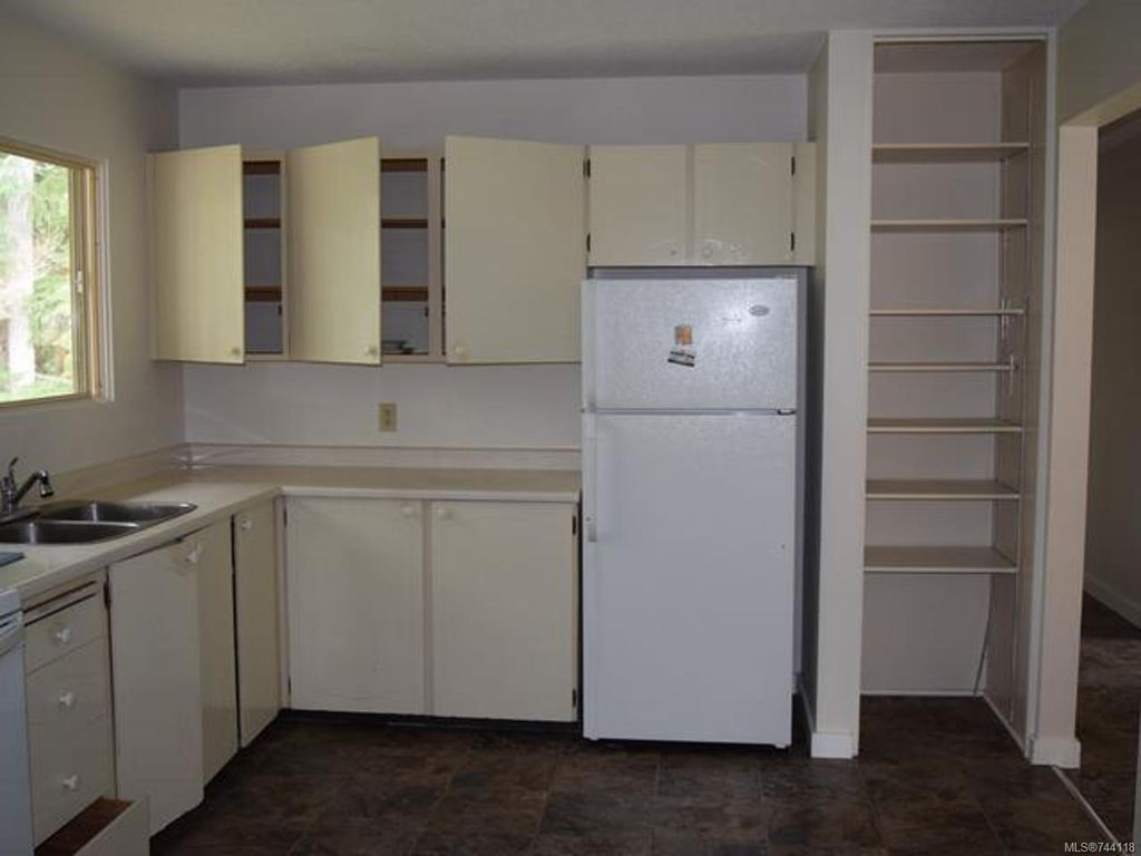 listing image 16044365529136236592