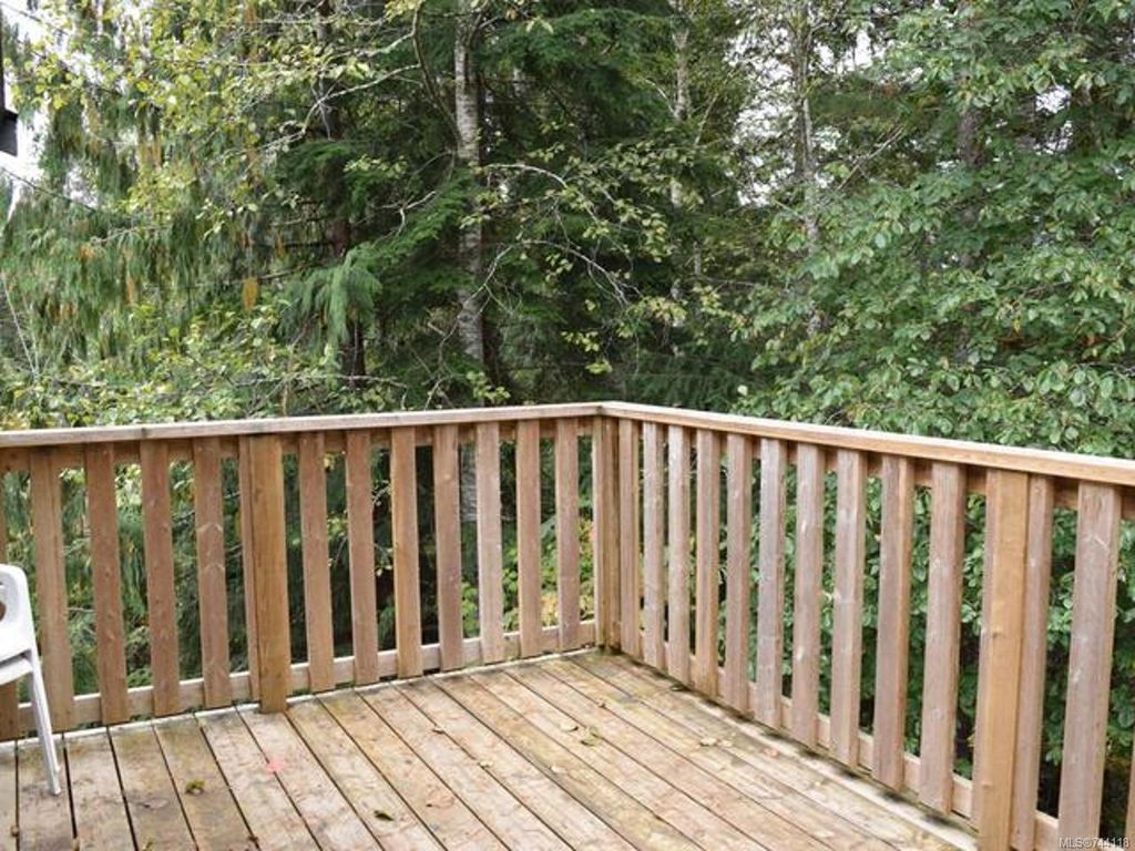 listing image 16046322287833353051