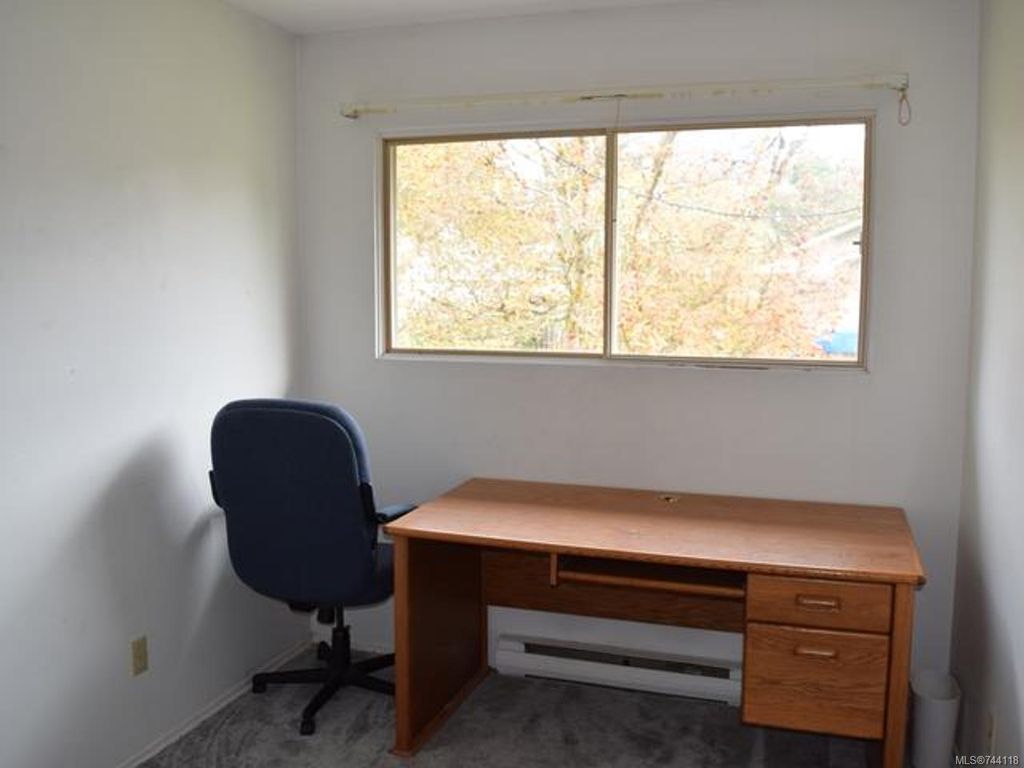listing image 16046271621559868393