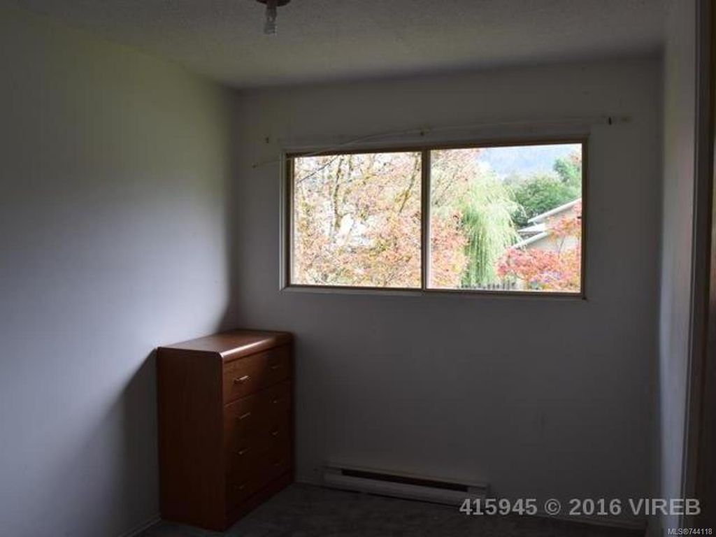 listing image 16043698336958066581