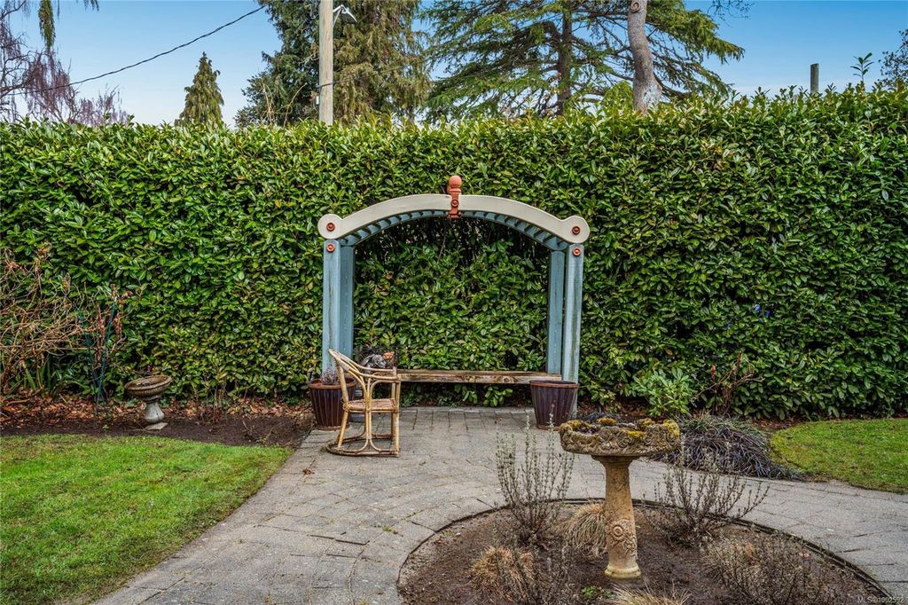 listing image 16041549053537066257