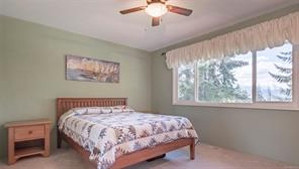 listing image 16042270259903707604