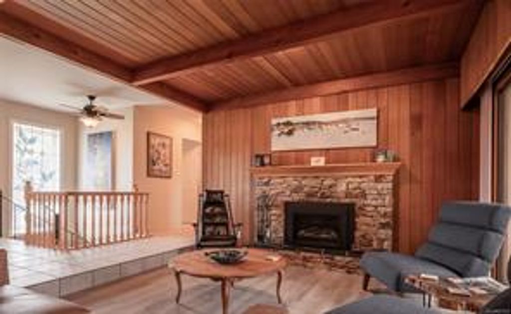 listing image 16042868184515490186