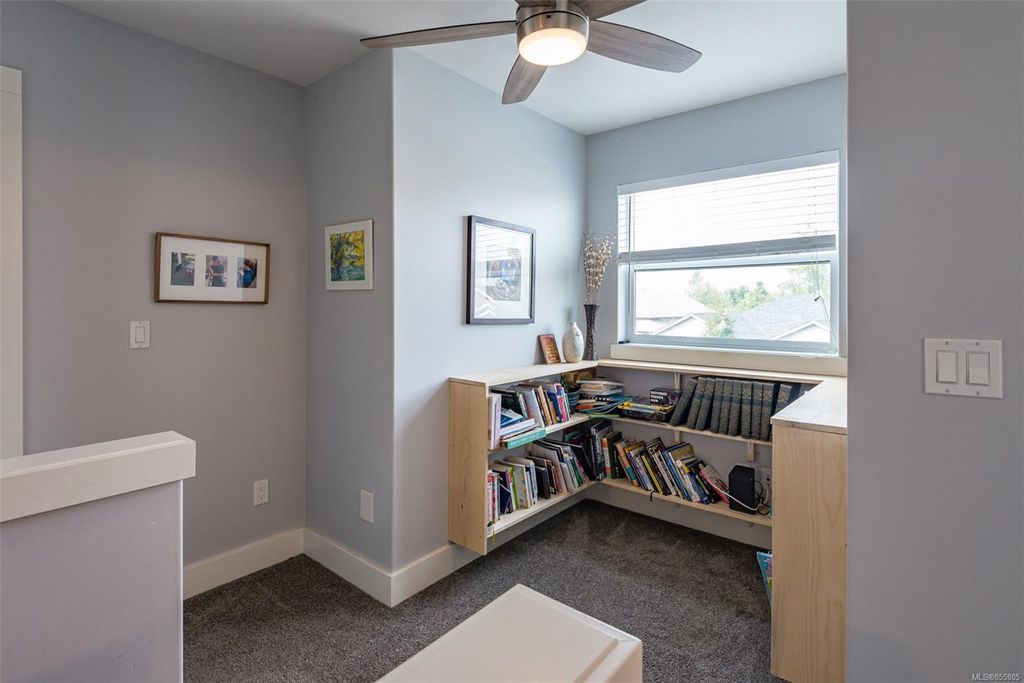 listing image 16043894672096155740