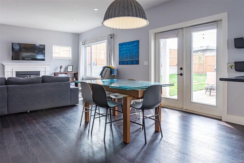 listing image 16043019510110980484