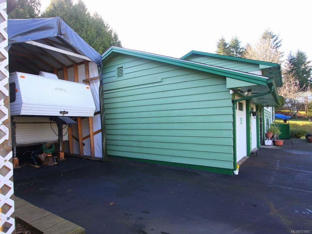 listing image 16044561924606516623