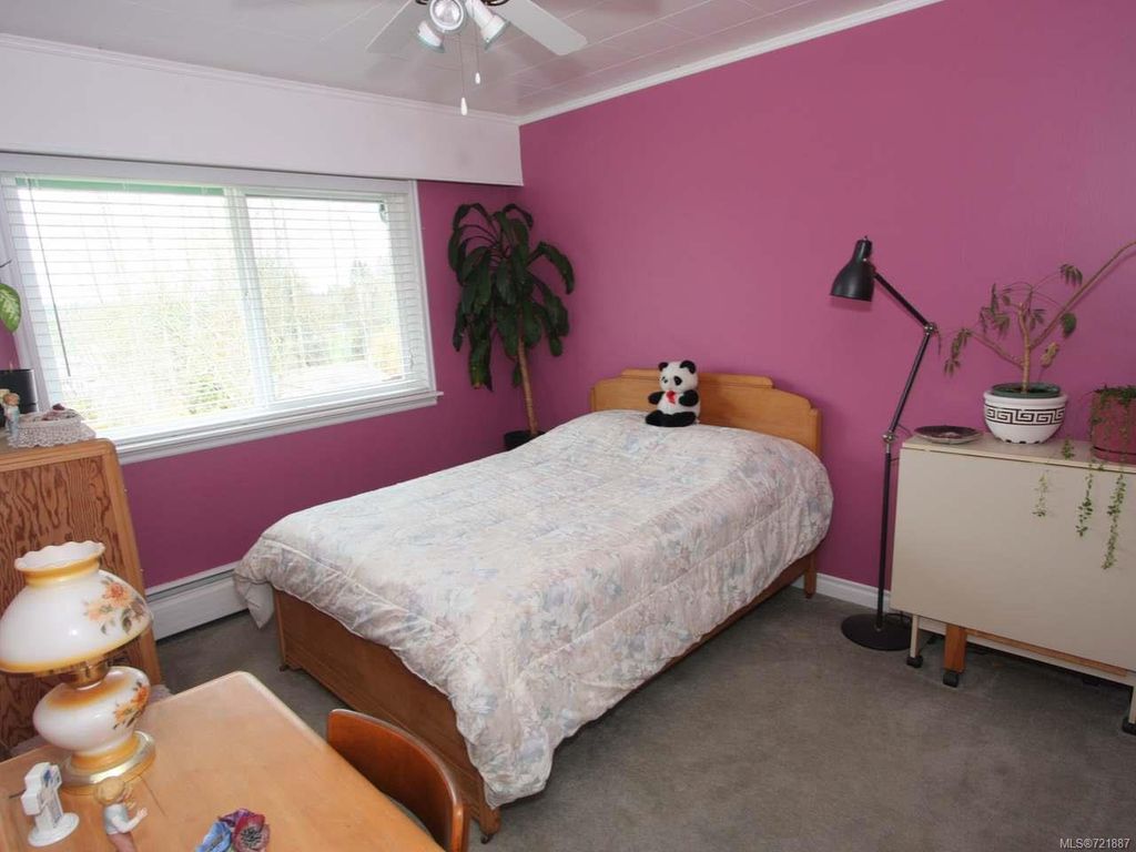 listing image 16046321247771435631