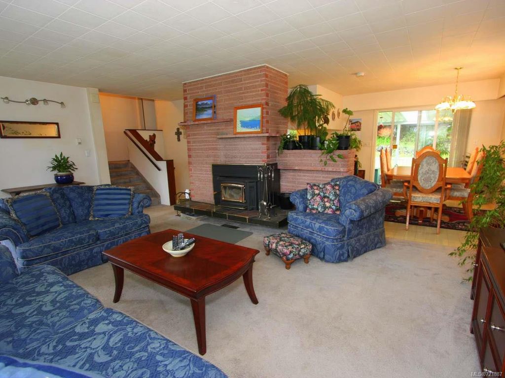 listing image 16044663264338349516