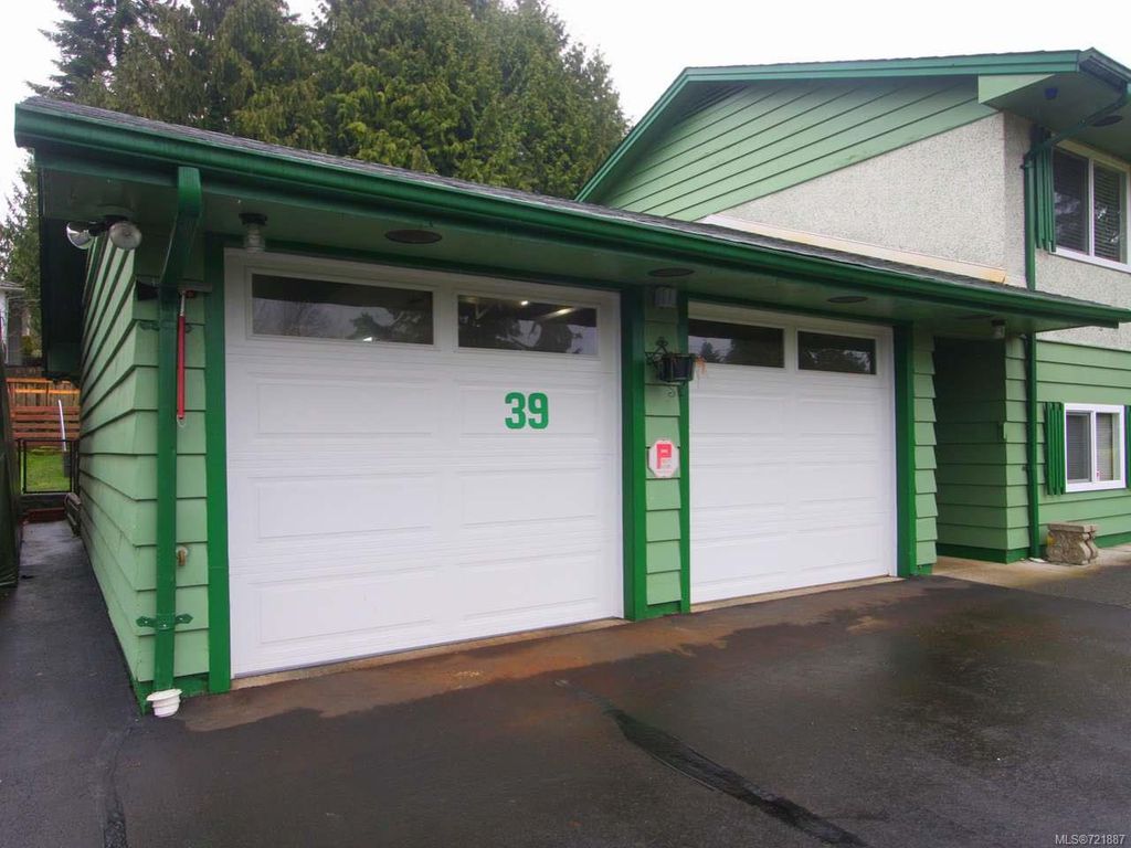 listing image 16040917016280853740