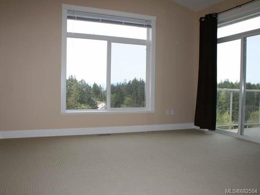 listing image 16041390006631053201