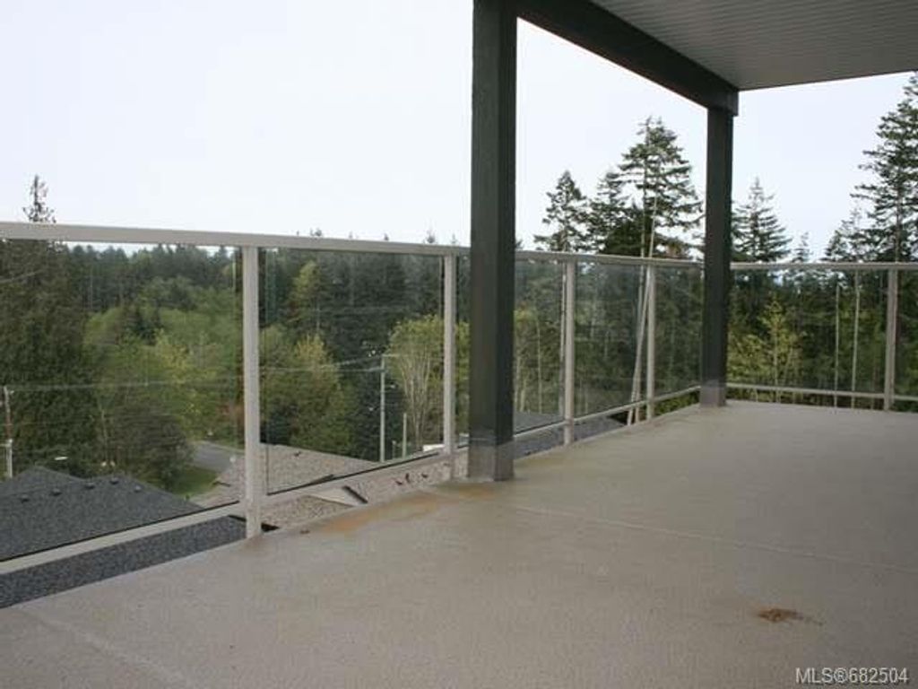 listing image 16048045437652143600