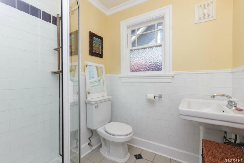 listing image 16045575361898246230