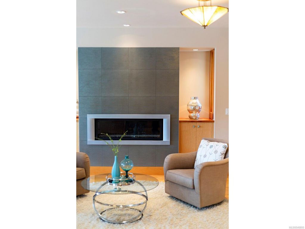 listing image 16045167576170032471