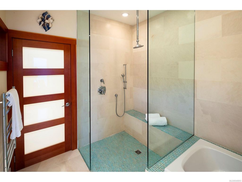 listing image 16042609129116661914