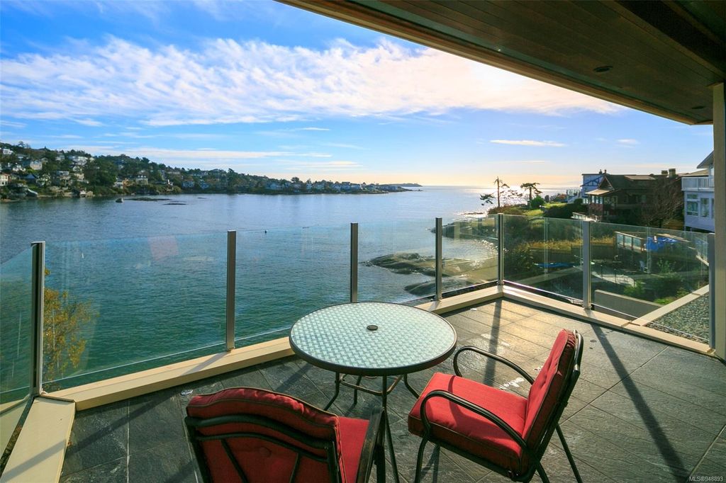 listing image 16049815040096954049