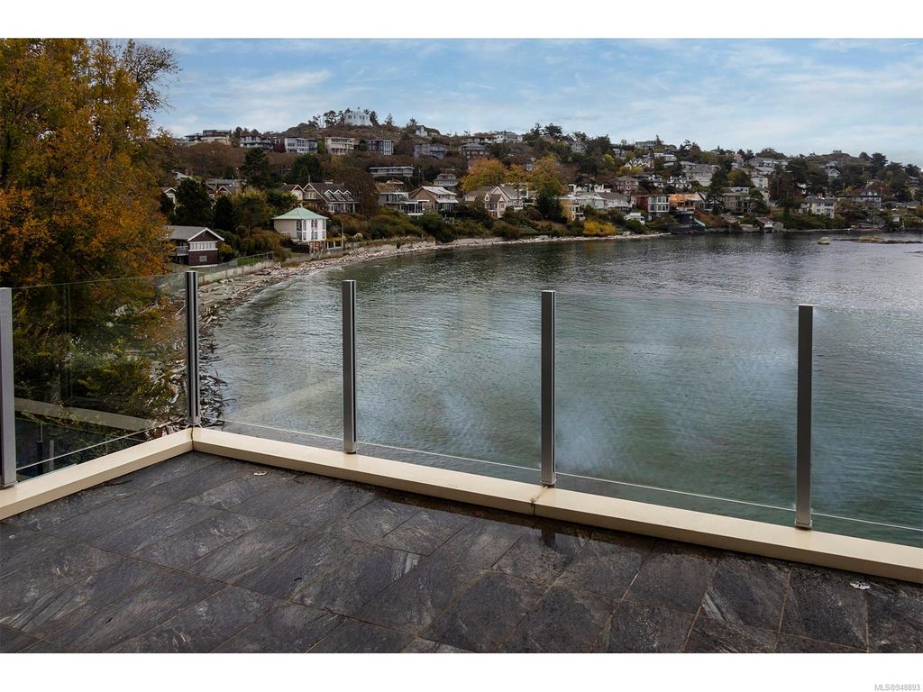 listing image 16040764293900074904