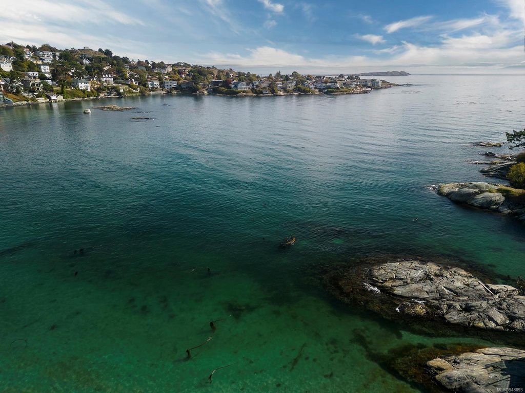 listing image 16041845446348344514