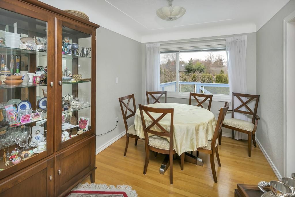 listing image 16047357803972006201