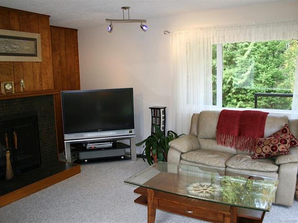 listing image 16048565085409228553