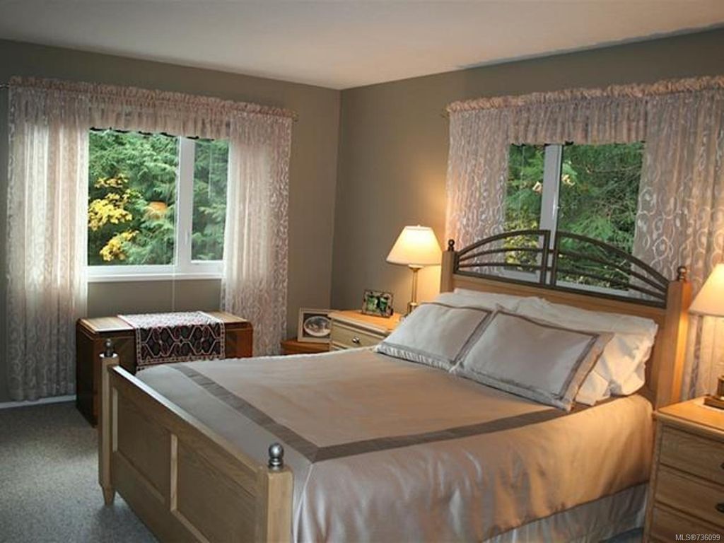 listing image 16046868341544197101