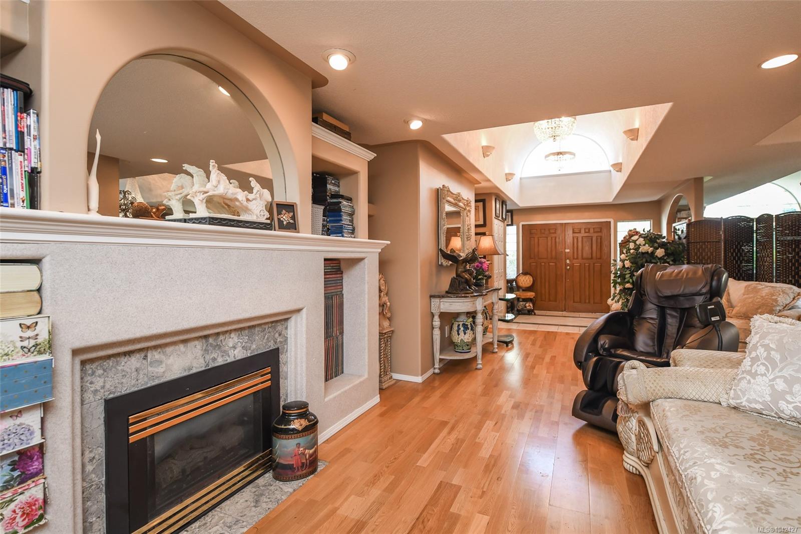 1991 Fairway Dr