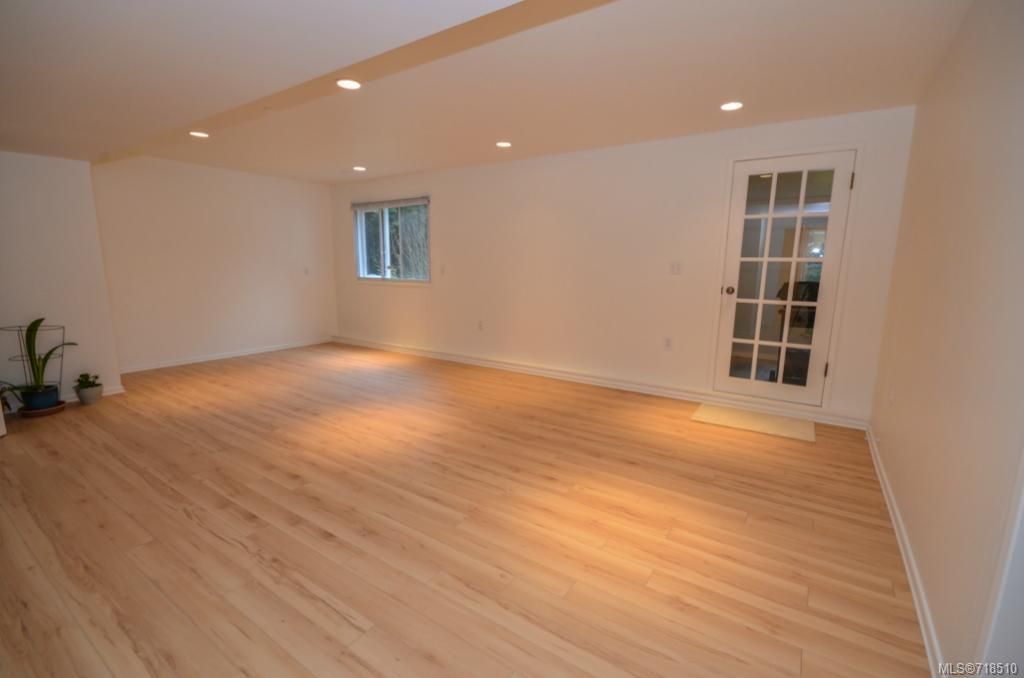 listing image 16049544116888134224